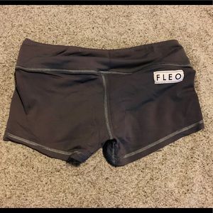 FLEO shorts